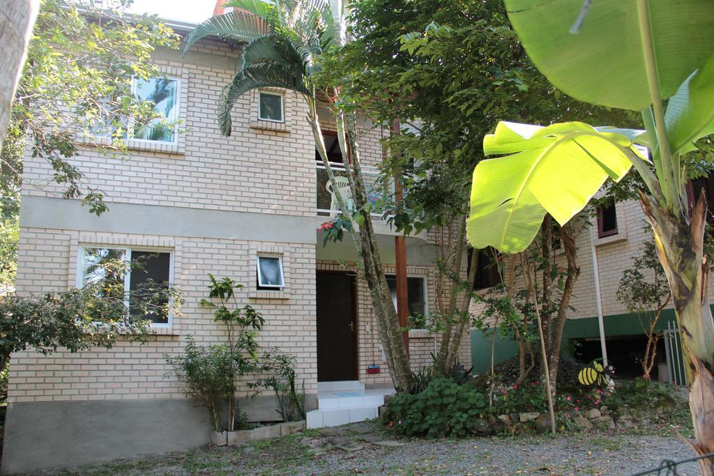 Hotel Residencial Aracua Bombinhas Zimmer foto